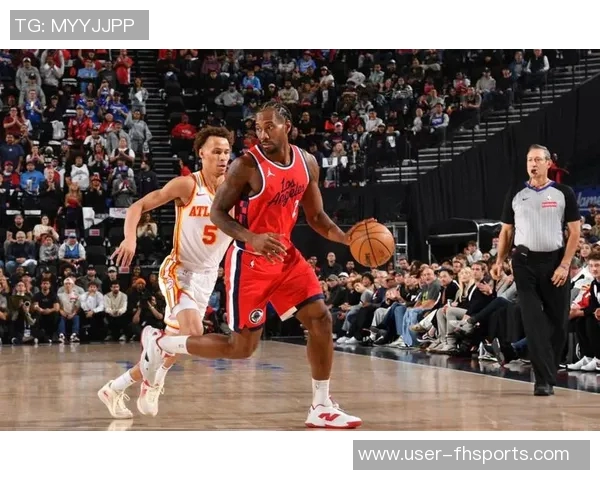 莱昂纳德上半场全能表现助队防守发力贡献7分3板3助3断正负值15领衔全队